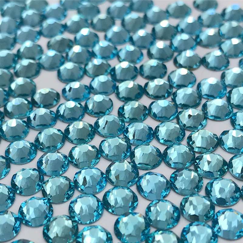 Св стразы. Brass Beads 4 мм (20 шт.) Metallic Aquamarine. Стразы Crystal li7det. 6106-Aquamarine-16mm. 2523209 Aquamarine.